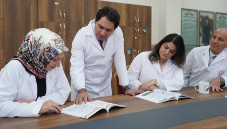 Öğretmenlere Önlük Düzenlemesi: MEB Standartları Belirledi